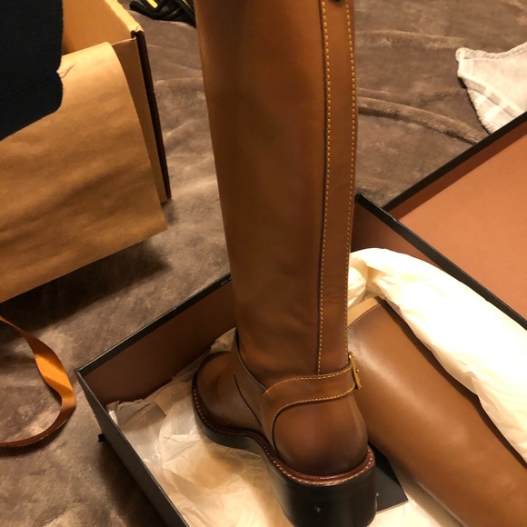 Coach Boots - Picture 3 of 9